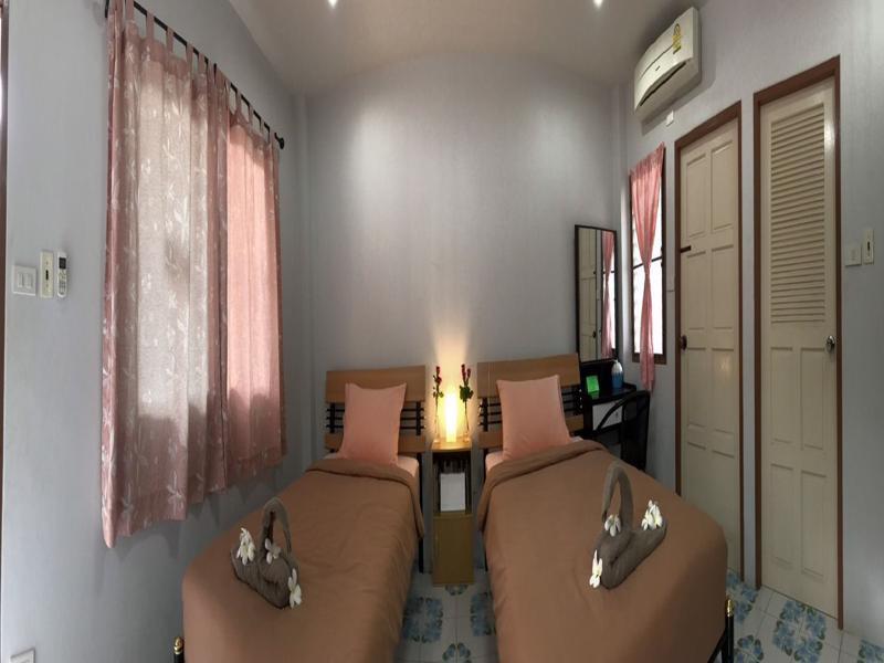 פטצ'אבורי 2N Guesthouse מראה חיצוני תמונה
