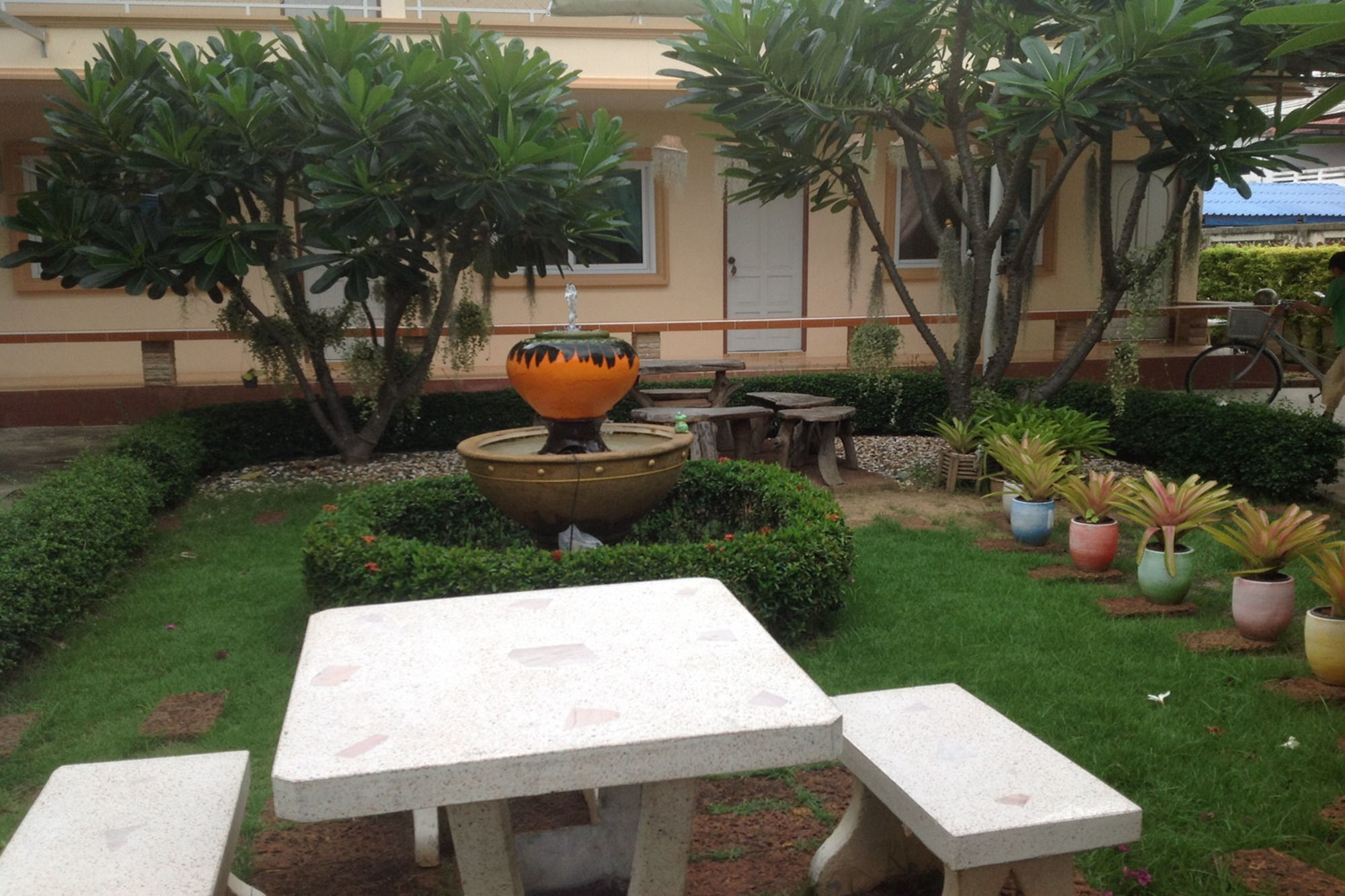 פטצ'אבורי 2N Guesthouse מראה חיצוני תמונה